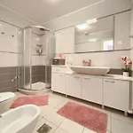Skarpa Gasthuis 4*