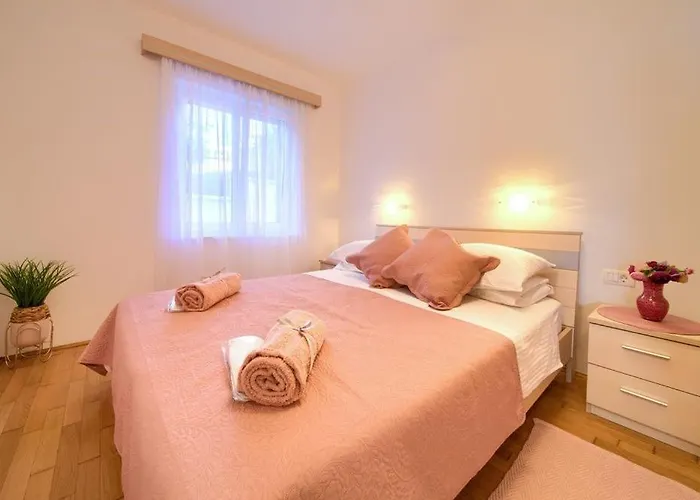 Guest house Skarpa Malinska