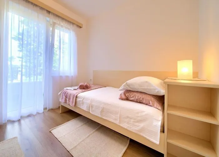 Skarpa Guest house Malinska
