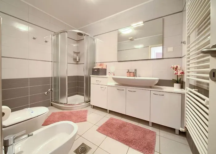 Skarpa Guest house 4*