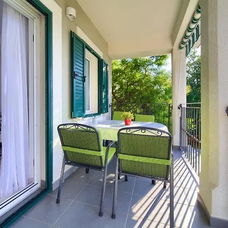 Skarpa Gasthuis Malinska